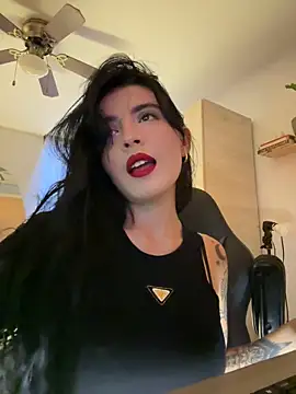 Snapshot of Cristal_Cerati_ chatting on 19, 5, 2026 Cristal Cerati online show from 19, 5, 2026