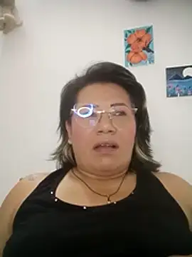 Snapshot of angi_daw chatting on 21, 5, 2026 angi daw online show from 21, 5, 2026