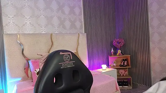 Snapshot of Joselyn_tay chatting on 1, 5, 2026 Joselyn tay online show from 1, 5, 2026