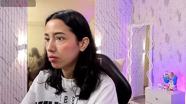 Joselyn tay online show from 5, 4, 2026