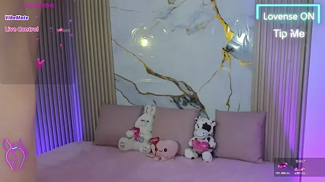 Snapshot of Joselyn_tay chatting on 4, 6, 2026 Joselyn tay online show from 4, 6, 2026