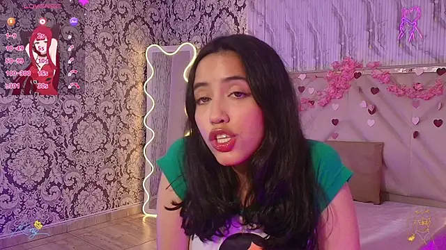 Snapshot of Joselyn_tay chatting on 1, 6, 2026 Joselyn tay online show from 1, 6, 2026
