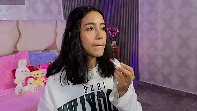 Joselyn tay online show from 15, 4, 2026