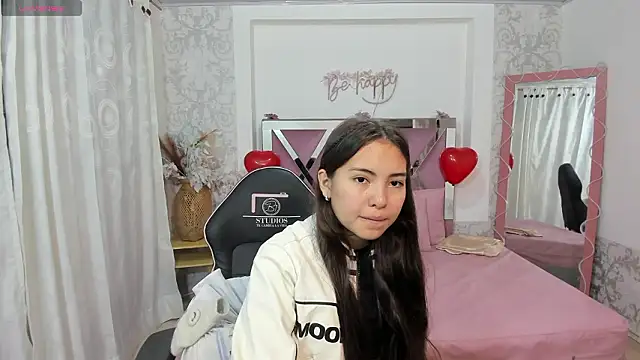 ISABELA TAY online show from 16, 2, 2026