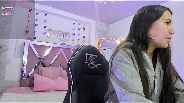 ISABELA TAY online show from 30, 3, 2026