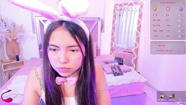 ISABELA TAY online show from 17, 11, 2025