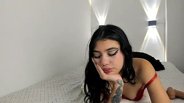 alejandraalvarezxo online show from 6, 3, 2026