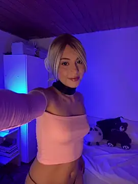 nani rosse of online show from 15, 12, 2025