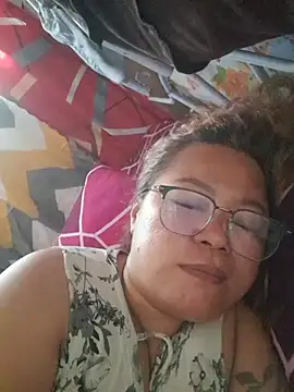 loriepinay46 online show from 16, 7, 2026