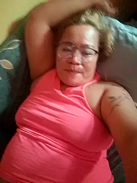 loriepinay46 online show from 14, 6, 2026