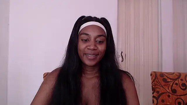 Snapshot of AishaOwens chatting on 12, 5, 2026 AishaOwens online show from 12, 5, 2026