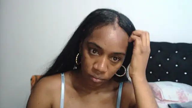 AishaOwens online show from 27, 11, 2025