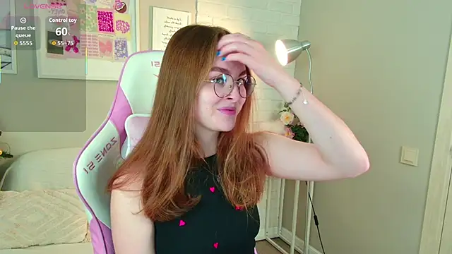 MadisonSmitt online show from 21, 12, 2025