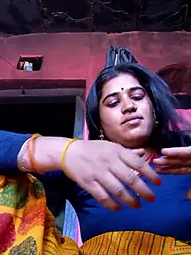 Hot kamla online show from 18, 4, 2026