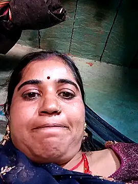 Hot kamla online show from 15, 4, 2026