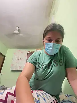 Cute hotzara online show from 23, 3, 2026