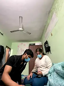 Cute hotzara online show from 19, 12, 2025