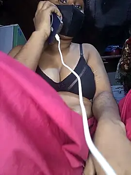 Snapshot of Jhunaki007 chatting on 13, 11, 2025 Jhunaki007 online show from 13, 11, 2025