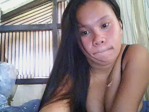 Snapshot of mia_kittykitty chatting on 20, 11, 2025 mia kittykitty online show from 20, 11, 2025