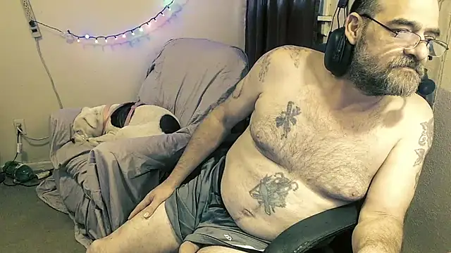 MrBigginTX online show from 4, 2, 2026