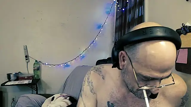 MrBigginTX online show from 15, 2, 2026