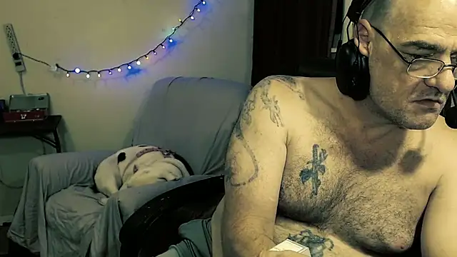 MrBigginTX online show from 9, 2, 2026