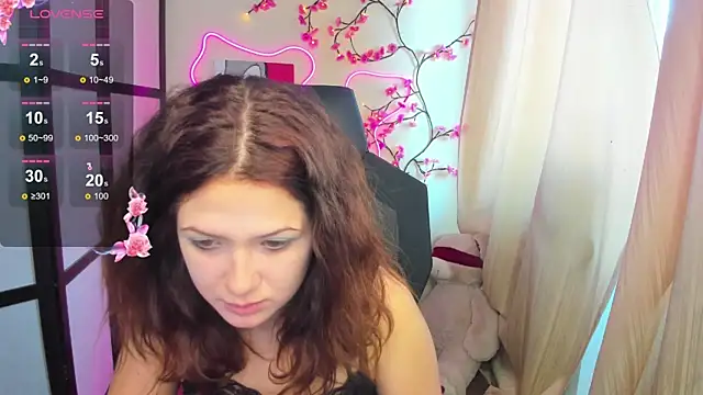 Snapshot of Anora_Miller chatting on 14, 11, 2025 Anora Miller online show from 14, 11, 2025