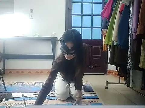 Snapshot of ChillyFunny chatting on 17, 11, 2025 ChillyFunny online show from 17, 11, 2025