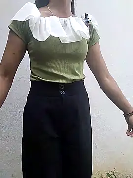 gugu0022 online show from 21, 4, 2026