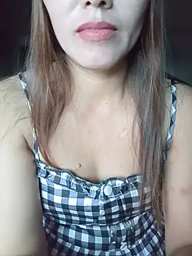 Snapshot of Lyly_sexyy chatting on 8, 7, 2026 Lyly sexyy online show from 8, 7, 2026