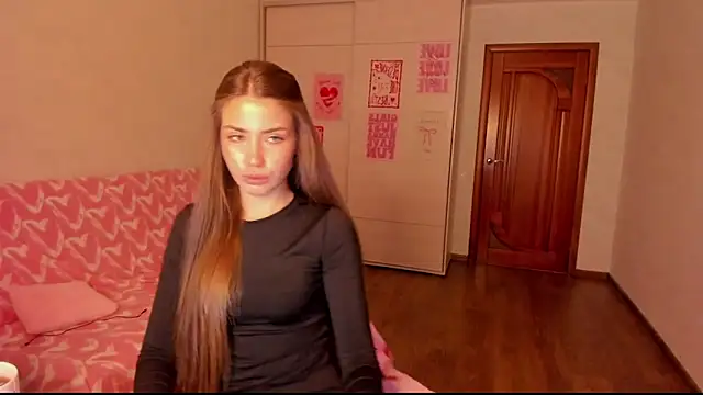 Snapshot of Aurora_Glow21 chatting on 30, 4, 2026 Aurora Glow21 online show from 30, 4, 2026