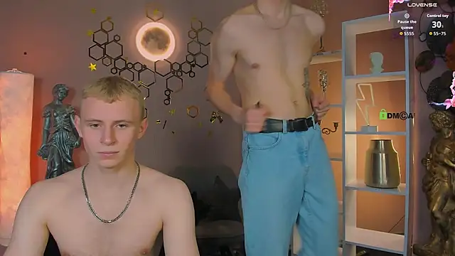 Snapshot of rafael_bien chatting on 5, 6, 2026 rafael bien online show from 5, 6, 2026