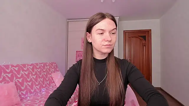 luna lust 212 online show from 21, 4, 2026