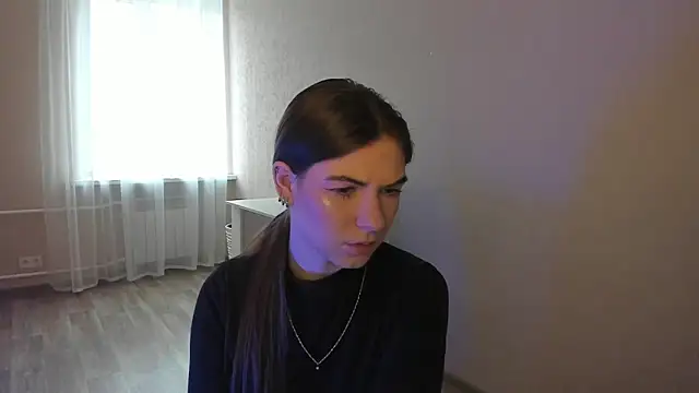 luna lust 212 online show from 1, 4, 2026