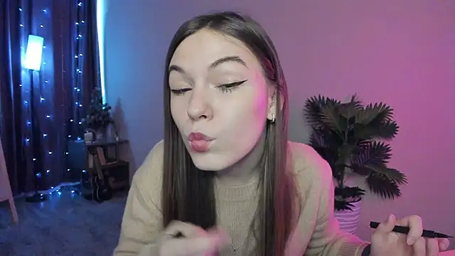 luna lust 212 online show from 17, 2, 2026