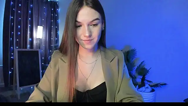 luna lust 212 online show from 10, 2, 2026