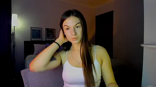 luna lust 212 online show from 1, 6, 2026