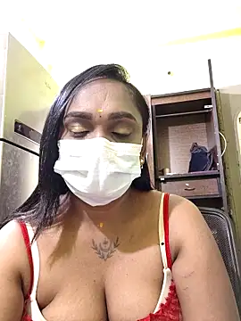 Dharshini98 online show from 2, 2, 2026