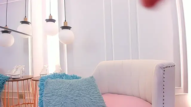 CarolinnaSaenz online show from 24, 6, 2026