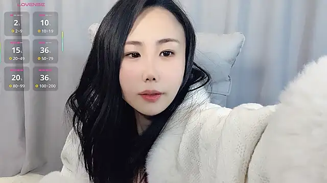 Snapshot of Snow1ice chatting on 17, 11, 2025 Snow1ice online show from 17, 11, 2025