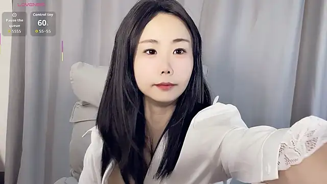 Snapshot of Snow1ice chatting on 22, 11, 2025 Snow1ice online show from 22, 11, 2025