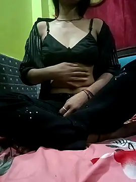 Snapshot of Miss-priti chatting on 1, 12, 2025 Miss-priti online show from 1, 12, 2025