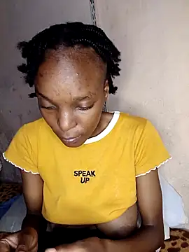 Beverlygurlx6 online show from 3, 3, 2026