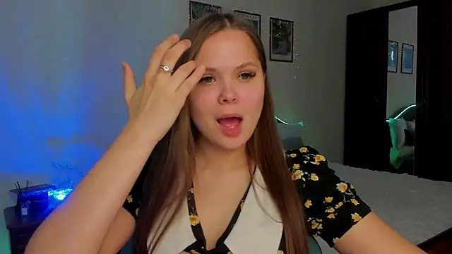 Kira love 81 online show from 21, 3, 2026