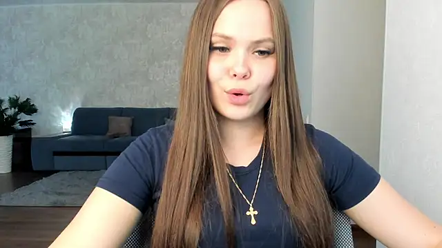 Snapshot of Kira_love_81 chatting on 29, 4, 2026 Kira love 81 online show from 29, 4, 2026