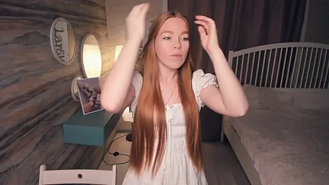 LavetaShiroma online show from 21, 11, 2025