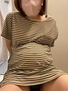 yun cute online show from 14, 11, 2025