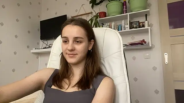 SweetieKatie online show from 19, 12, 2025