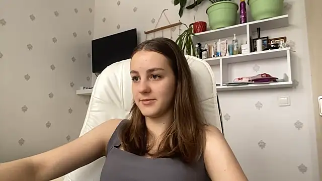 SweetieKatie online show from 8, 1, 2026