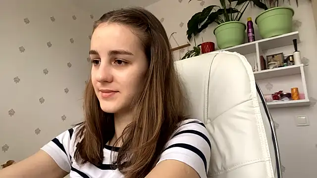 SweetieKatie online show from 1, 12, 2025